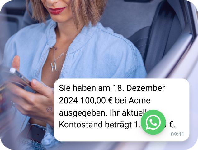 Eine personalisierte WhatsApp-Nachricht übermittelt dem Kunden den monatlichen Kontoauszug.